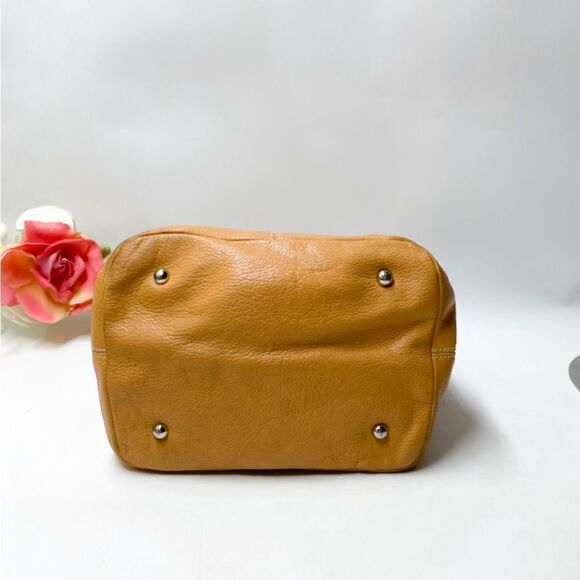 Tignanello Fine Leather Handbag Tan Medium - Picture 6 of 10